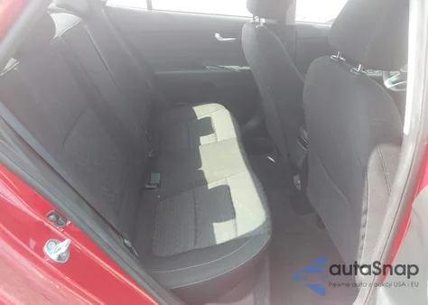 2022 Kia Rio S z USA, uszkodzony, nr VIN 3KPA24AD8NE439095